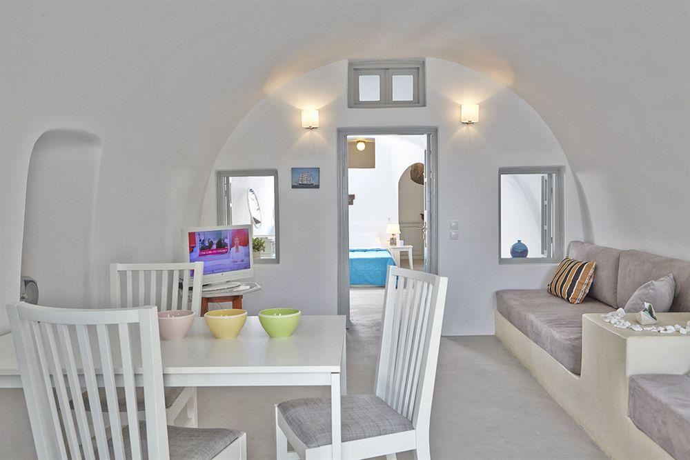 Liakada Oia Suites Exterior foto