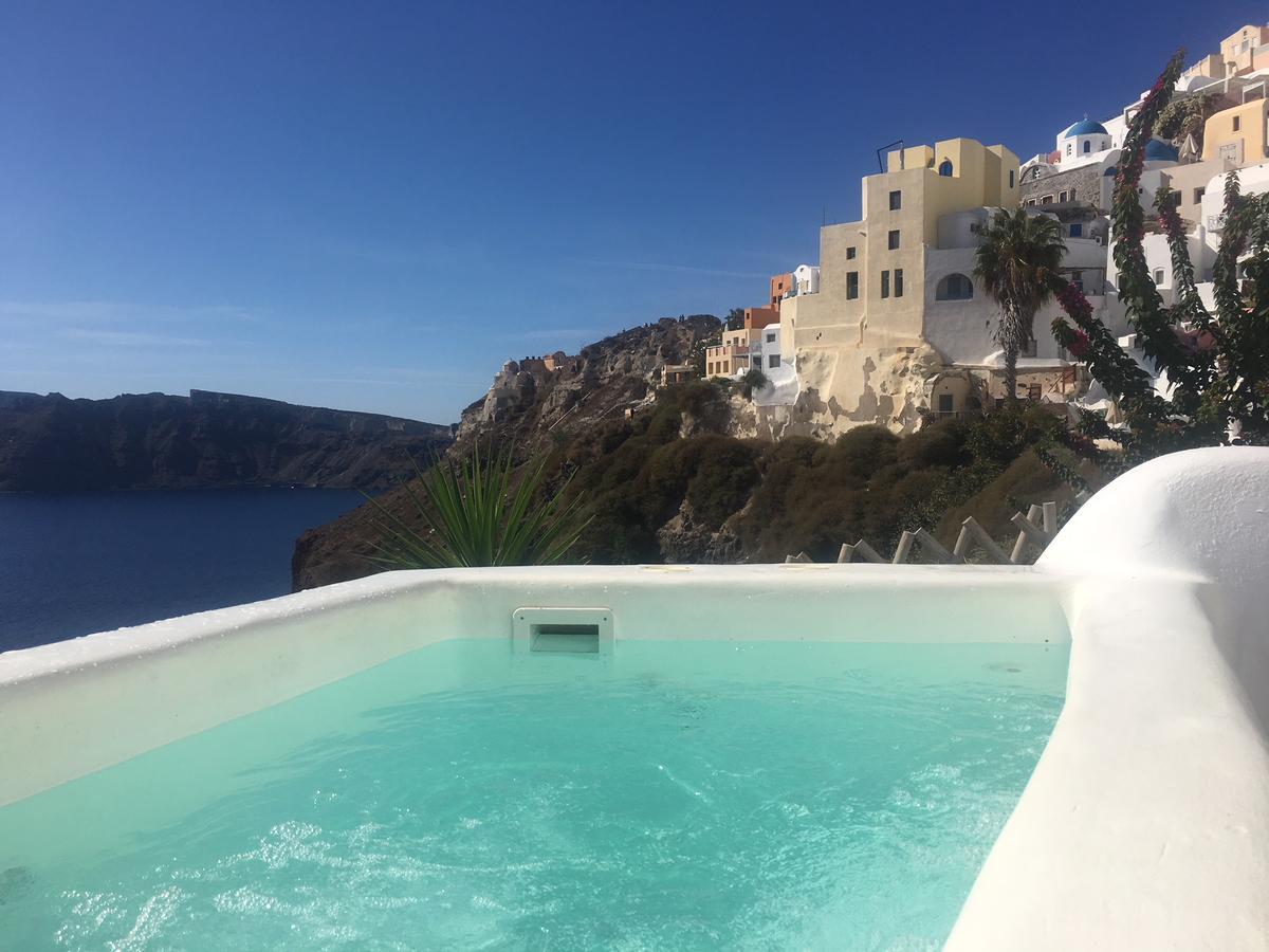 Liakada Oia Suites Exterior foto