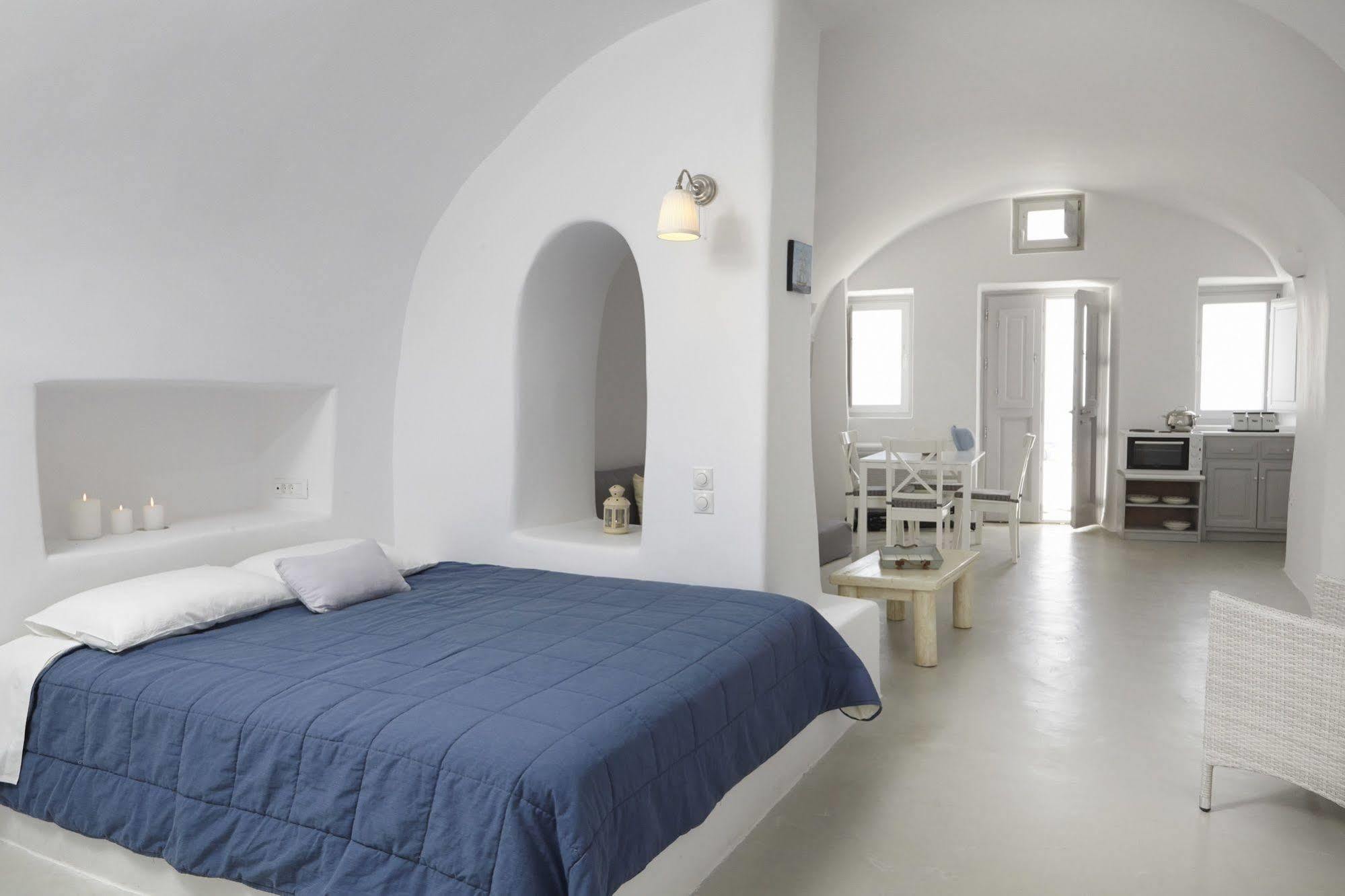 Liakada Oia Suites Exterior foto