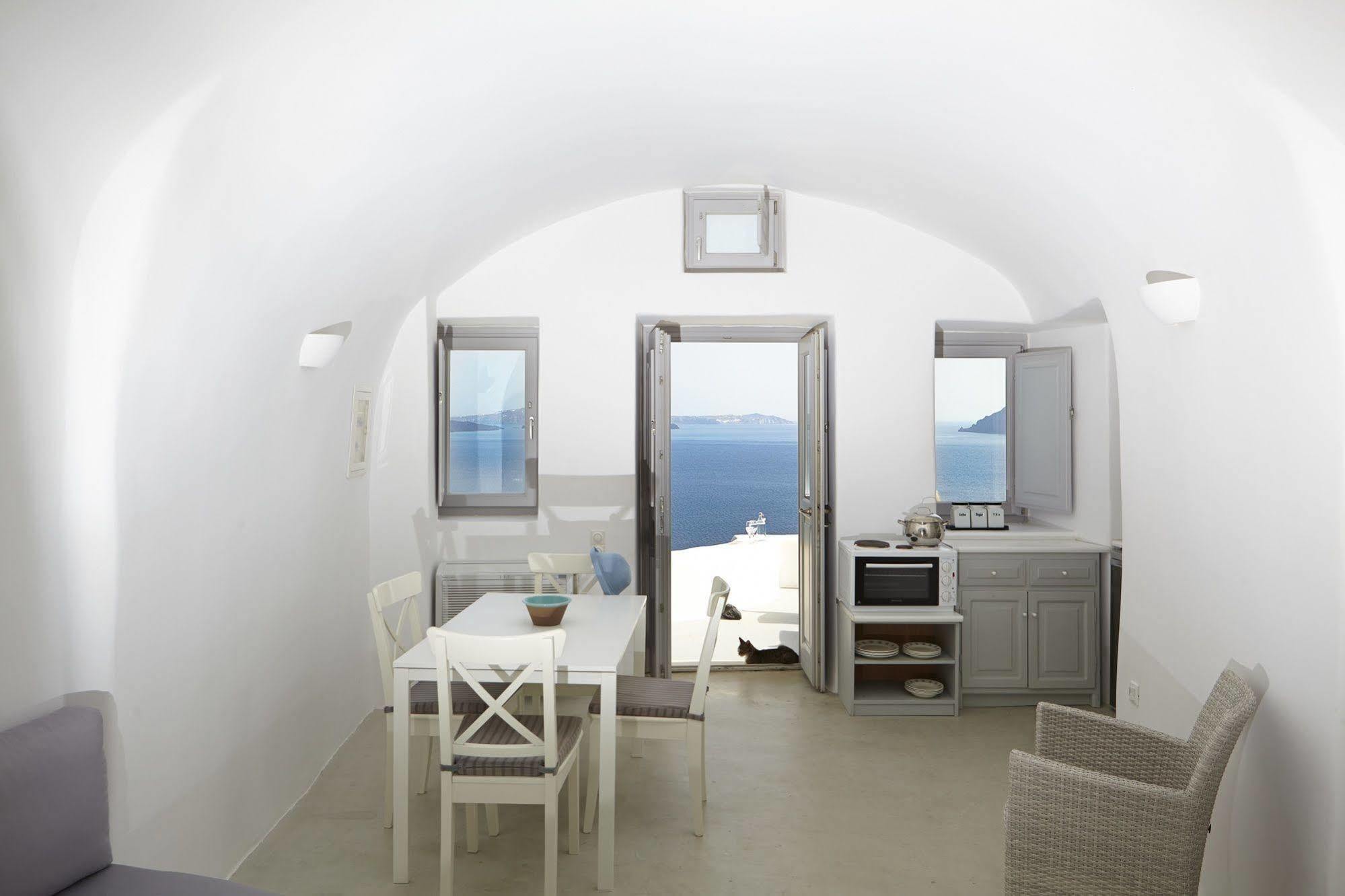 Liakada Oia Suites Exterior foto
